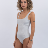 Body Arte – Seamless Shiny Bodysuit for Effortless Everyday Style