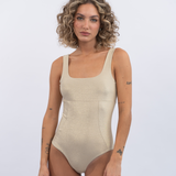 Body Arte – Seamless Shiny Bodysuit for Effortless Everyday Style