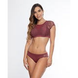 Versatile Crop Top with Removable Cups