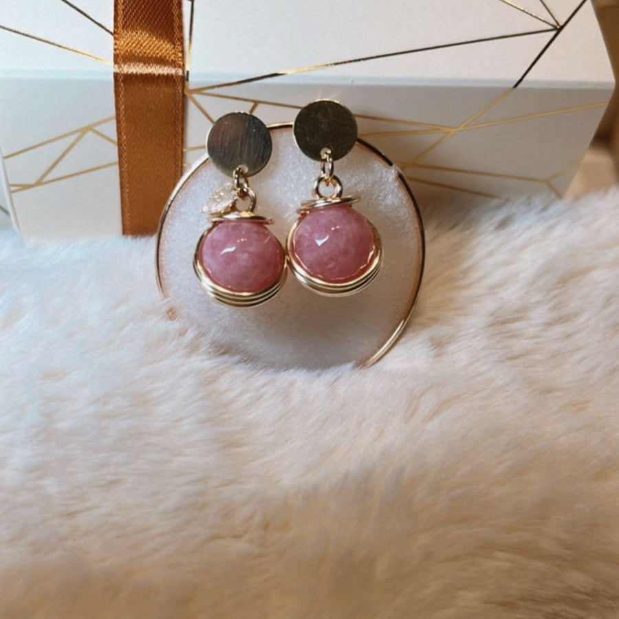 Mini Solitaire Agate Earrings Collection