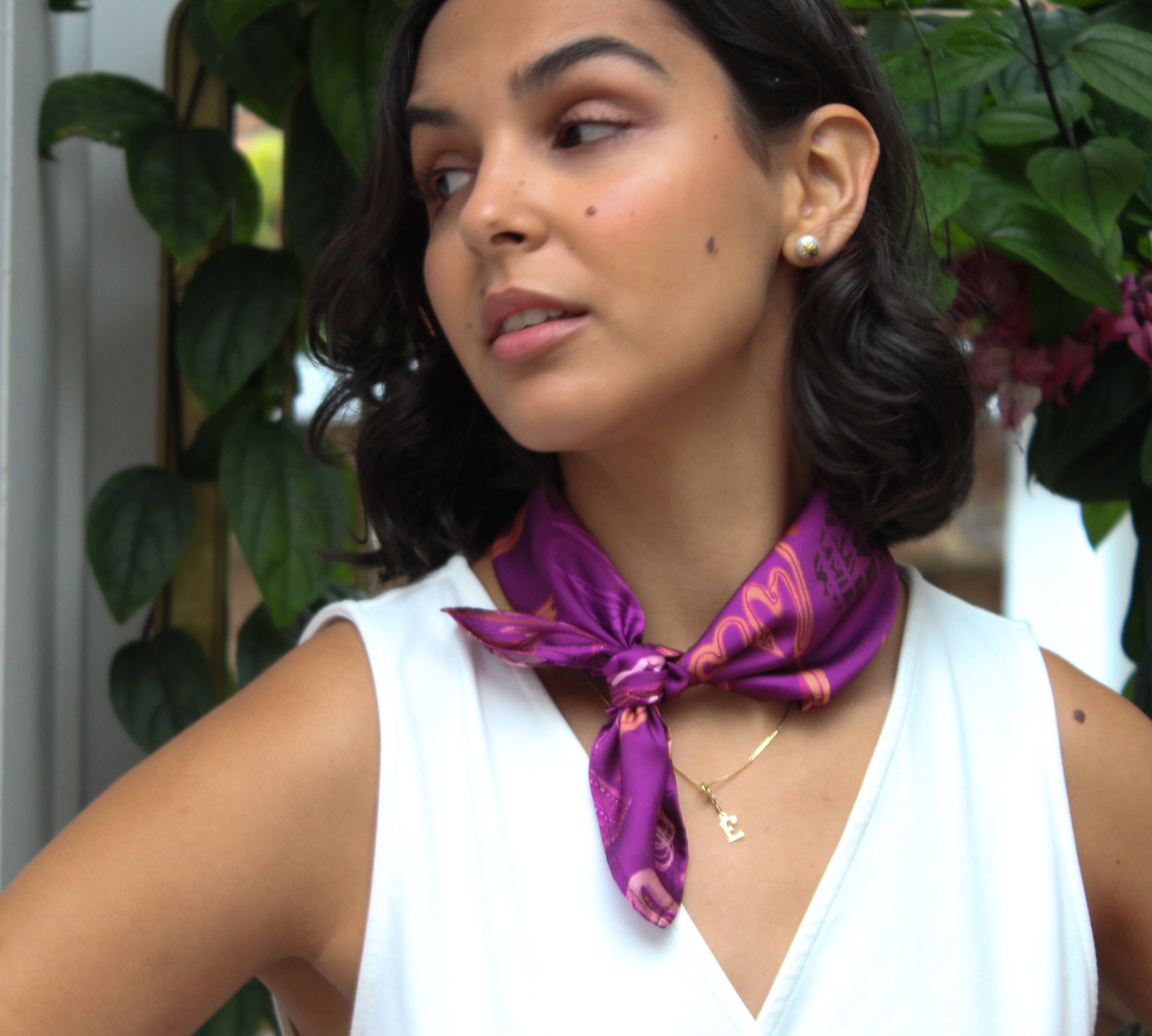 Sustainable Slim Scarf with a Modern Twist