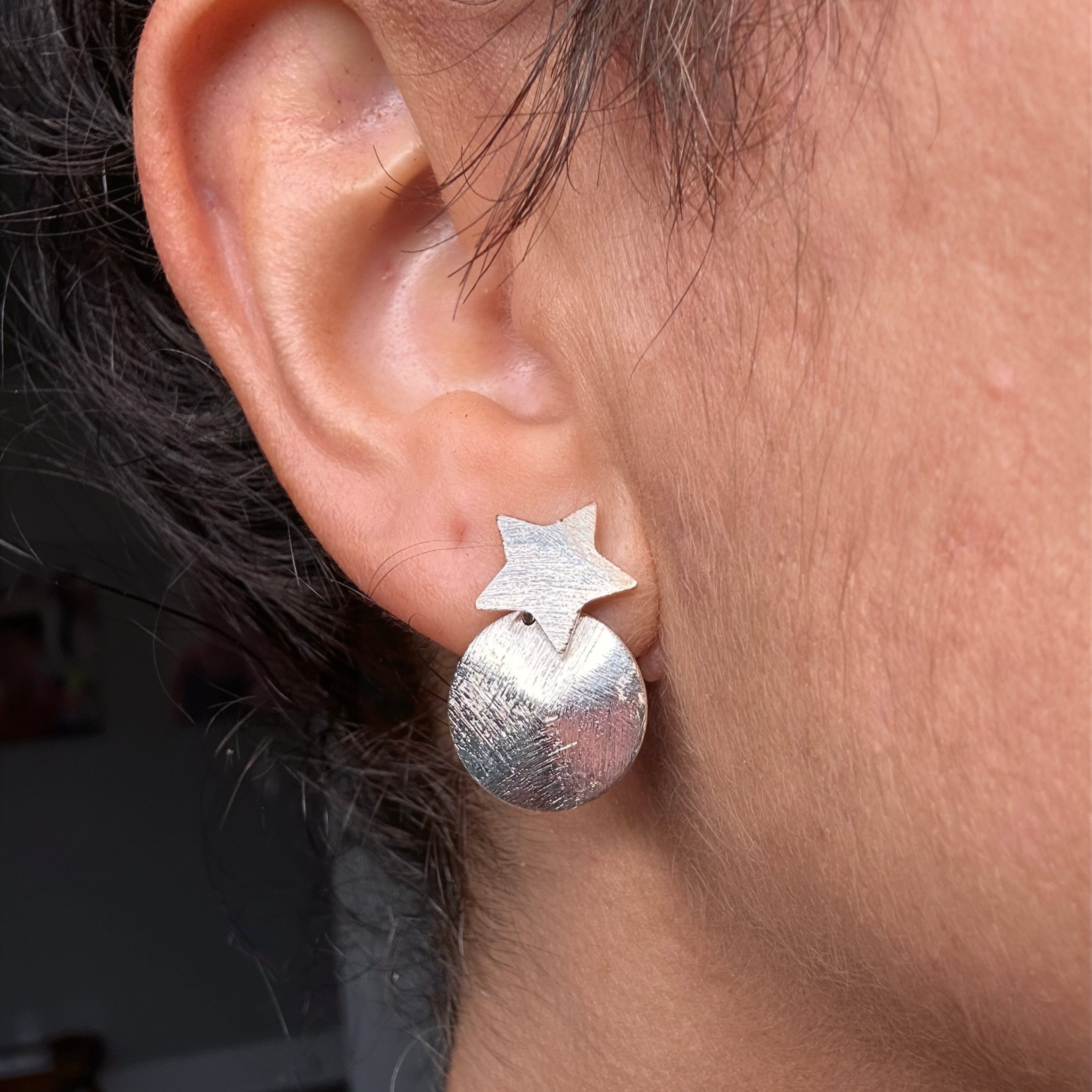 Stellar Glow Earrings – A Touch of Celestial Elegance