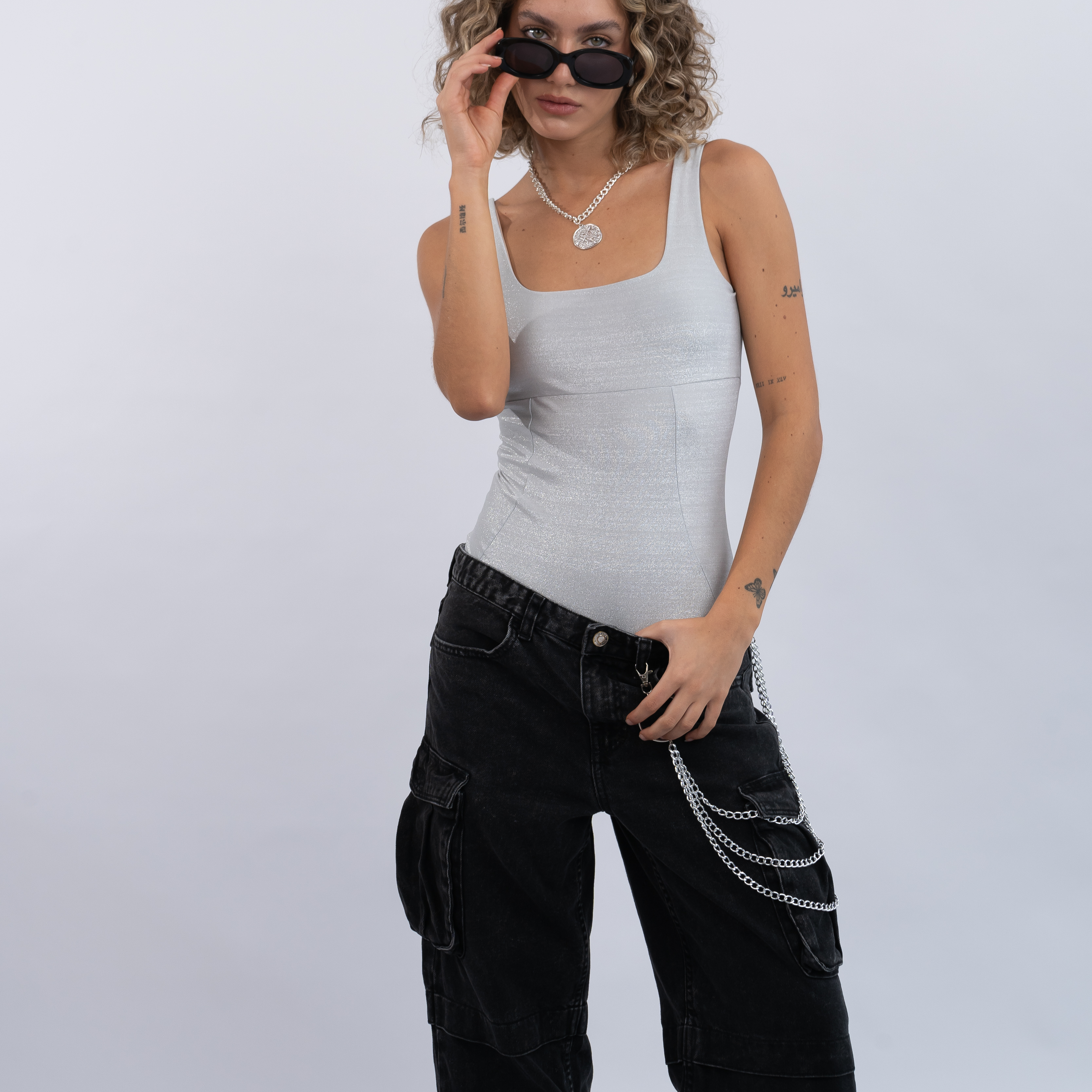 Body Arte – Seamless Shiny Bodysuit for Effortless Everyday Style