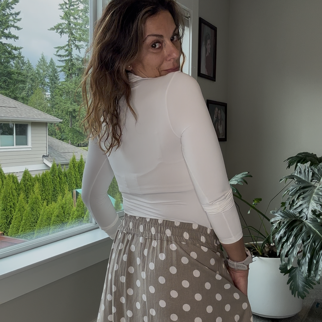 Soft Linen Polka Dot Midi Skirt – With Pockets
