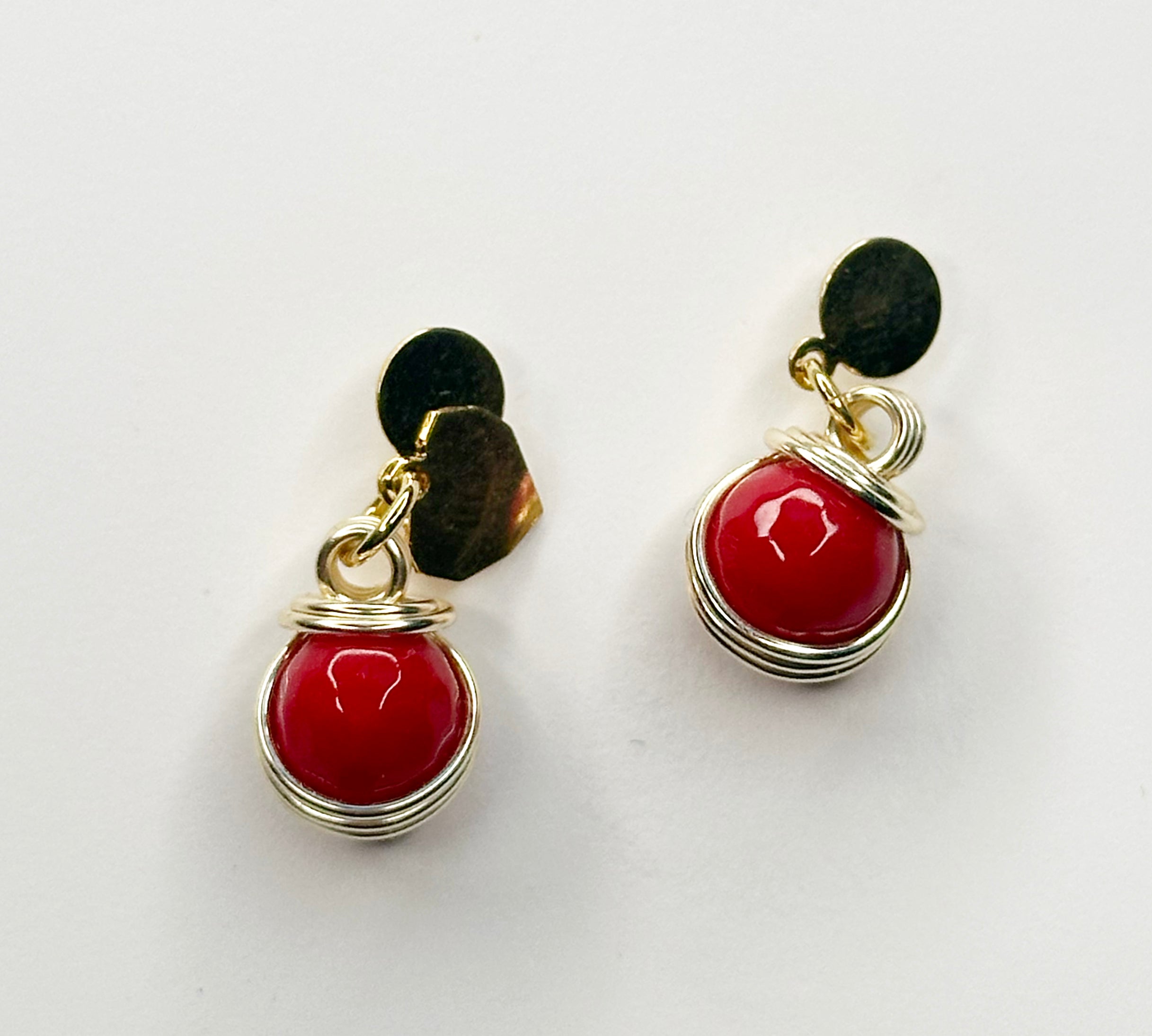 Mini Solitaire Agate Earrings Collection